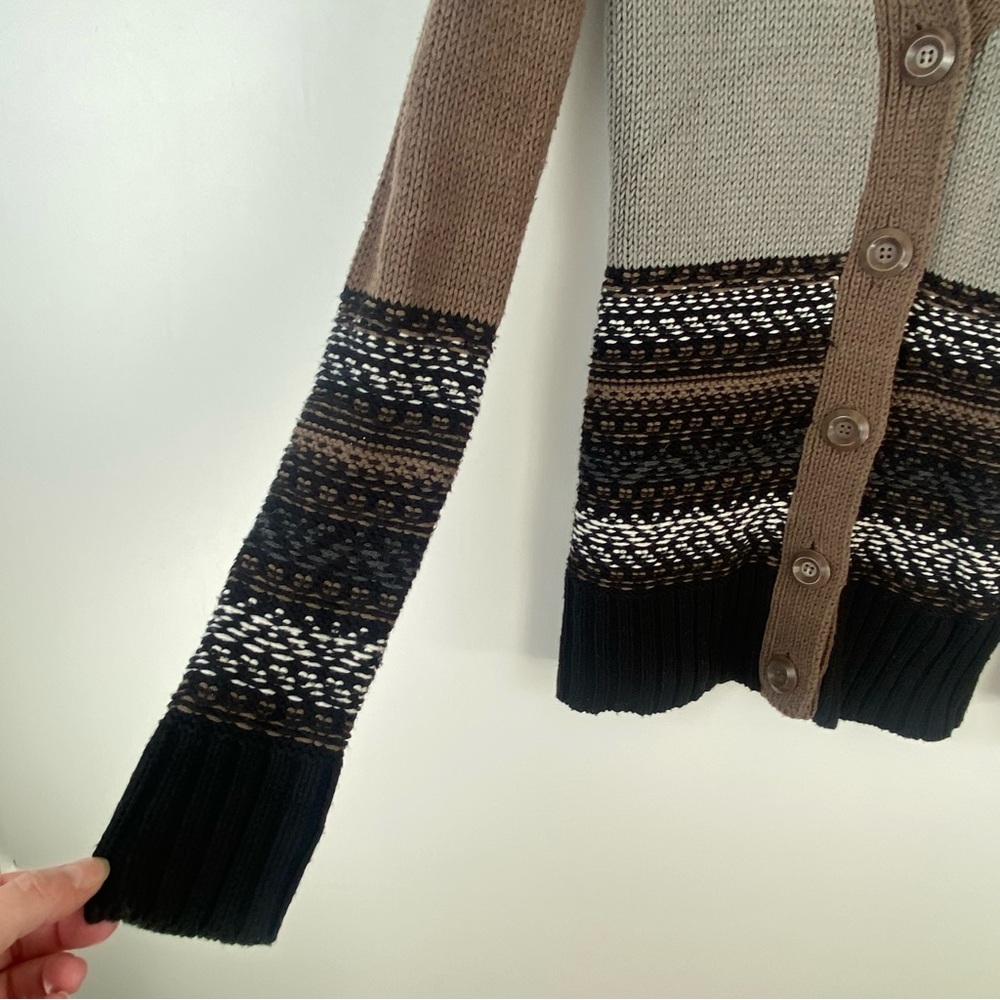 BKE Buckle Womens Medium Cardigan Sweater Brown Beige V Neck Button Front Cozy. - Picture 3 of 11